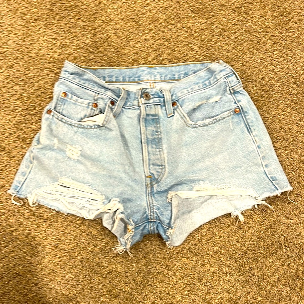 Levi’s 501 jean shorts